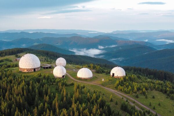 На краю світу. РЛС Памір